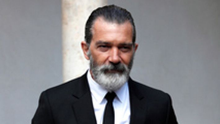 El actor Antonio Banderas renuncia a crear un proyecto teatral en Málaga por el "trato humillante"