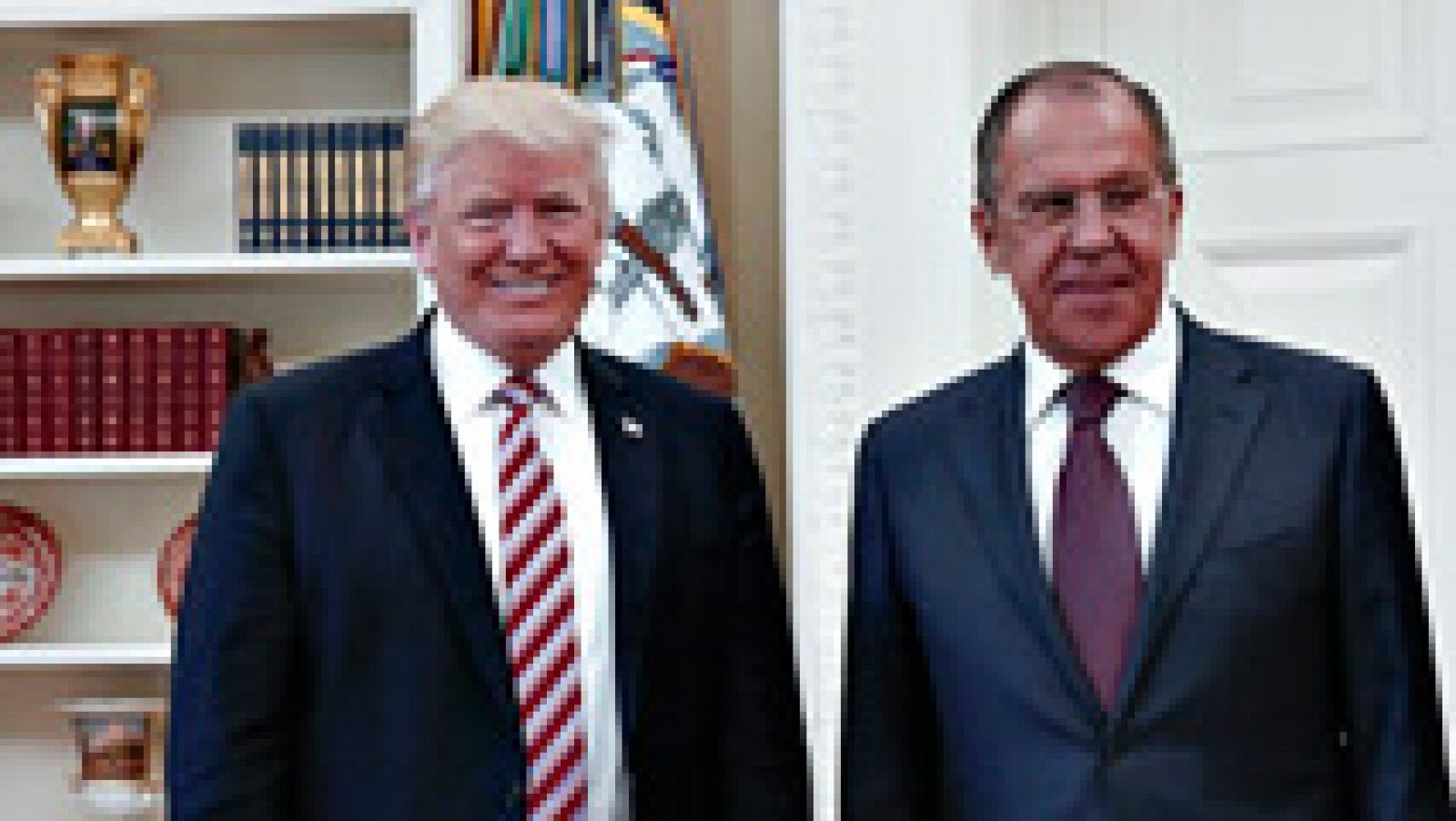 Trump se defiende tras revelarse que compartió información confidencial con Rusia