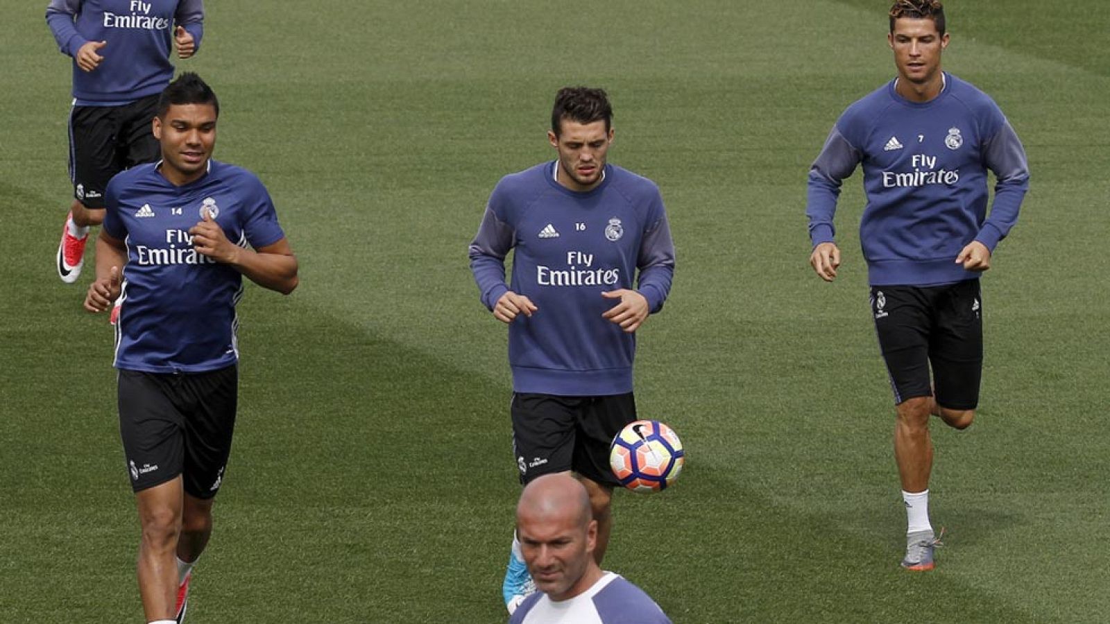 El Madrid se juega media Liga en Balaídos | Ver