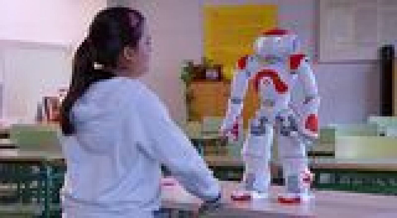 UNED: Intervenciones psicoeducativas con robots humanoides | RTVE Play