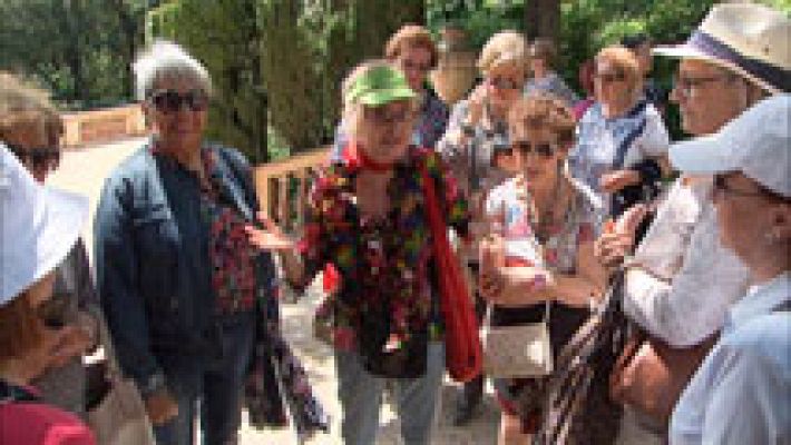 Telediario 1 - En la noche de los Museos les acercamos a una guía muy parti