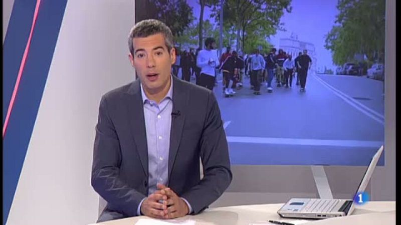 L'espectacular baixada d'skaters des de Montjuïc del campionat internacional que fa aquests dies a Badalona 