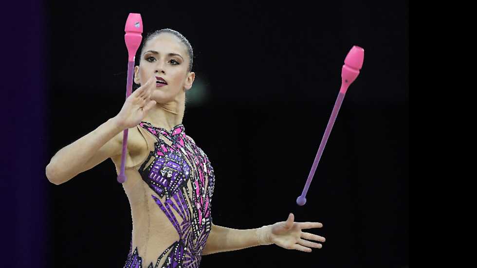 Gimnasia Rítmica Campeonato De Europa Concurso I Clasificación Individualequipos Mazas Y 9307