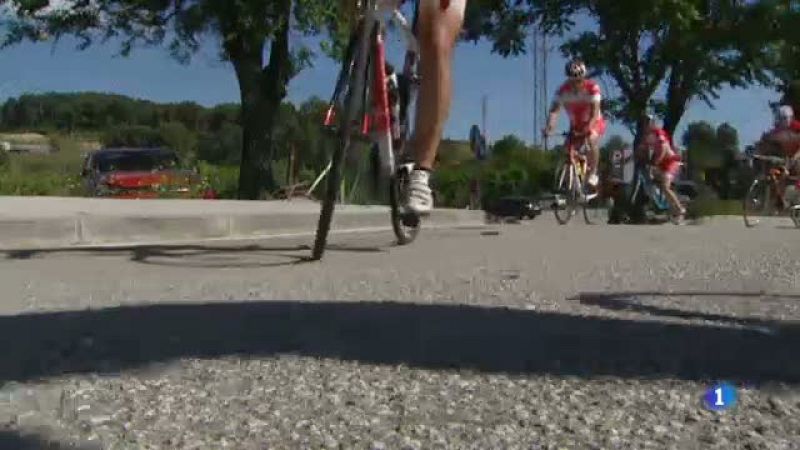 La Unió Ciclista Sant Cugat ens ensenya com fer sortides en bicicleta amb seguretat 