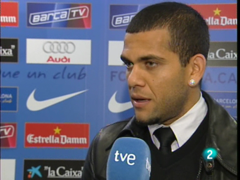 El entrenador del Sporting, Manuel Preciado, calificó al Barcelona como el mejor equipo del Mundo tras la derrota de su equipo ante los azulgranas por 3-1. 