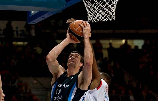 Baloncesto en RTVE - Tau Cerámica 103-83 Bruesa