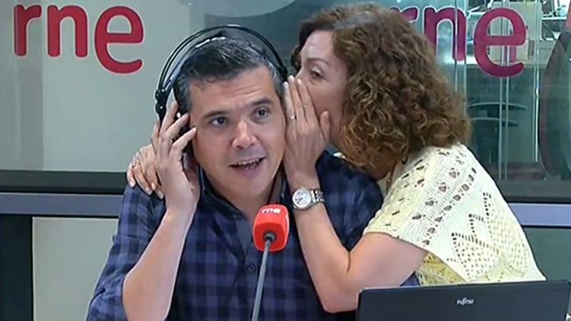 IX Concurso de Cortos RNE - Yolanda Flores y Alfredo Men�ndez te animan a participar - Ver ahora