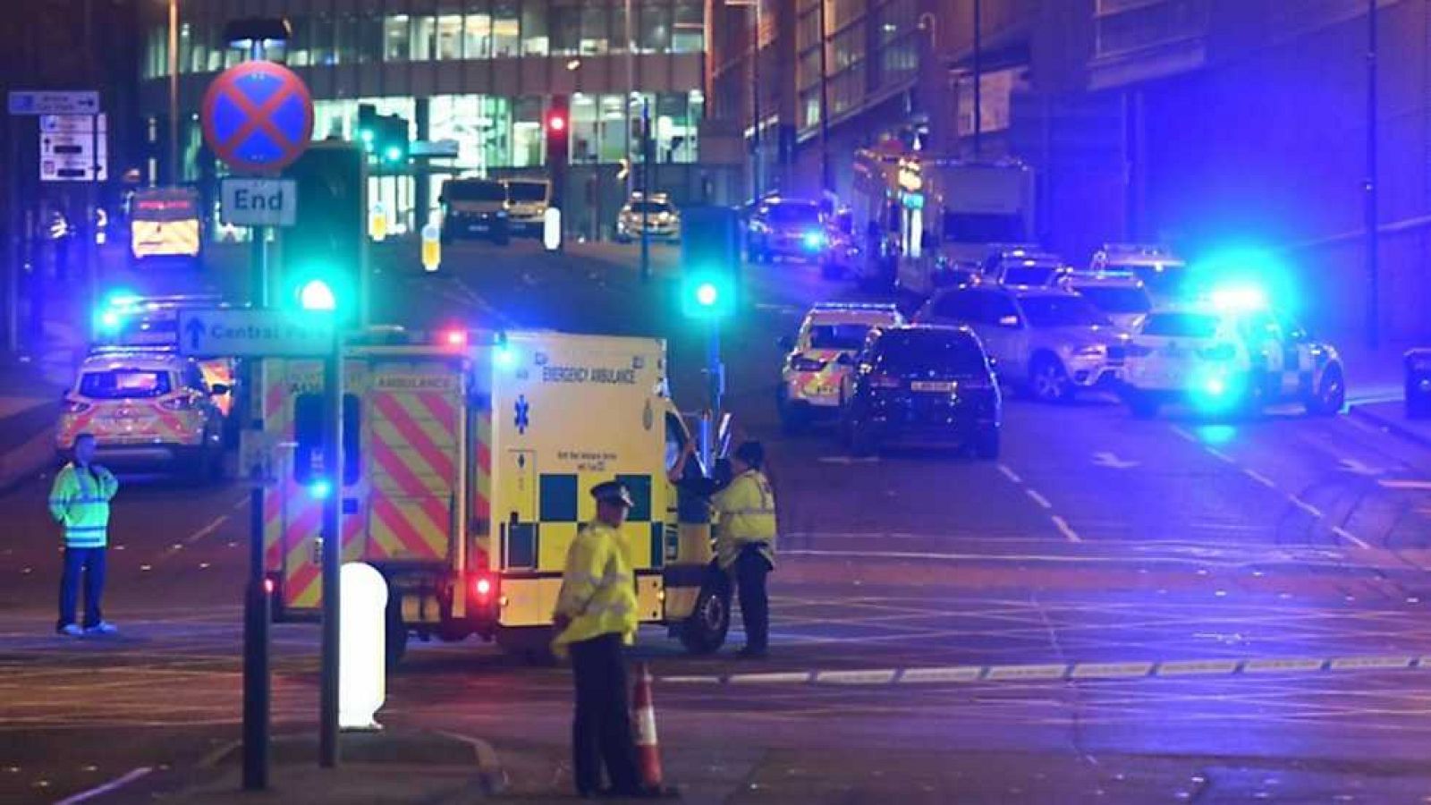 Los desayunos de TVE - Especial atentado en Manchester - ver ahora