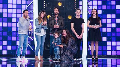 Un maestro, una familia y una bailarina para Manu Tenorio