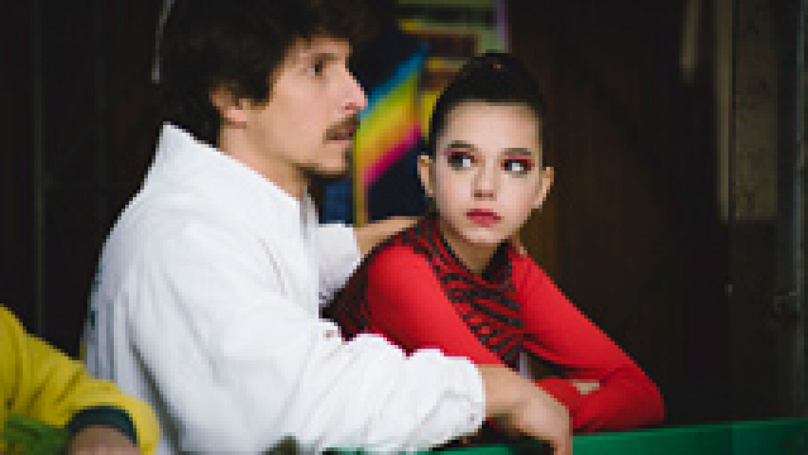 María falla en su primera competición de patinaje