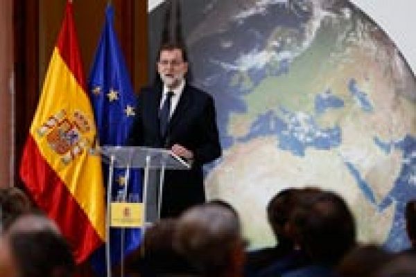 Respuesta contundente de Rajoy a Puigdemont