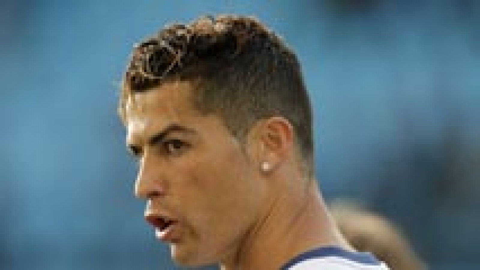 Telediario 1: Hacienda acusa a Cristiano Ronaldo de haber defraudado 8 millones de euros | RTVE Play