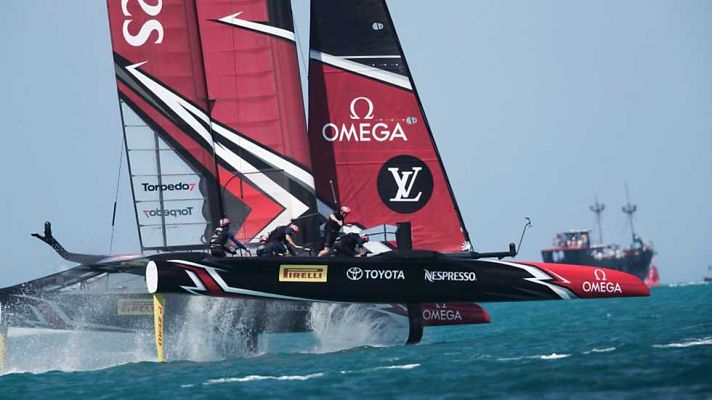 Vela - Louis Vuitton America's Cup Qualifiers round Robin 1 (1)