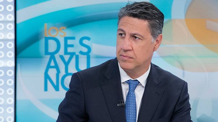 Los desayunos - Albiol tacha de "pirómano" a Puigdemont y asegura que nadie hará un referendo