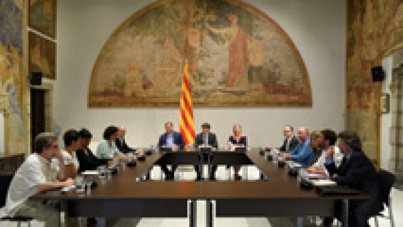 El Govern ve en "vía muerta" negociar con Rajoy e inicia los pasos para un referéndum unilateral