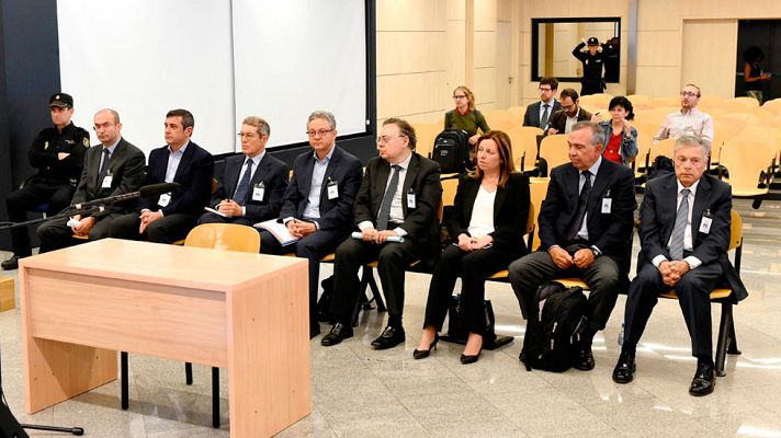 Telediario 1 - Los exdirectivos de la CAM niegan que conocieran irregularidad alguna