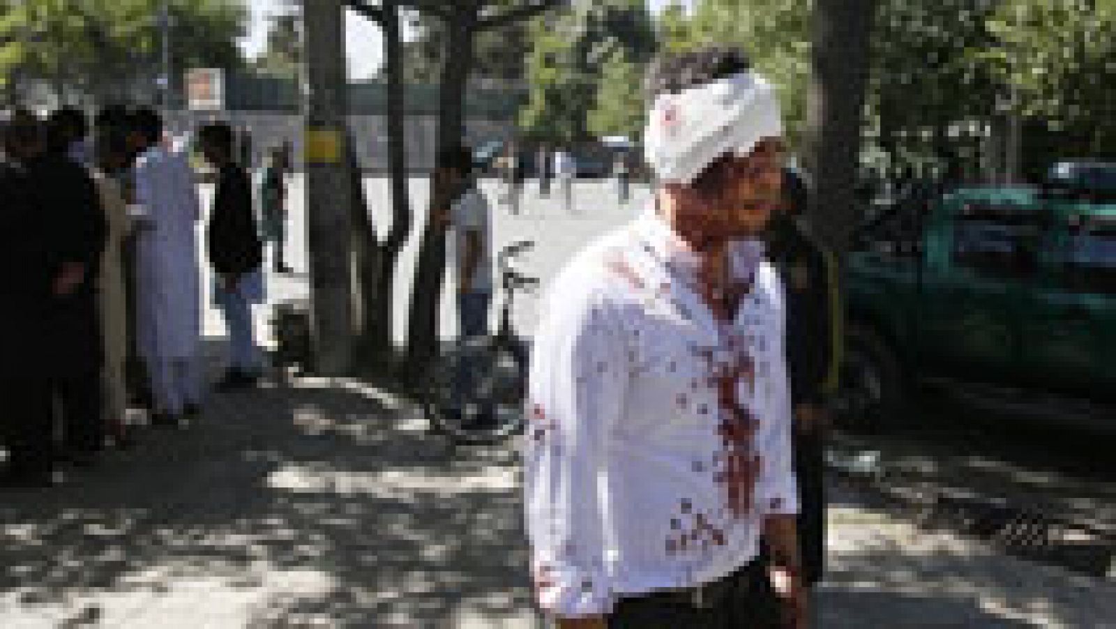 Al menos ochenta personas han muerto y unas 350 han resultado heridas en un atentado en Kabul