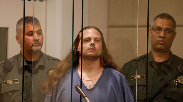 Telediario 1 - Declara ante el juez el supremacista que mató a dos hombres por defender a unas jóvenes musulmanas en Oregón