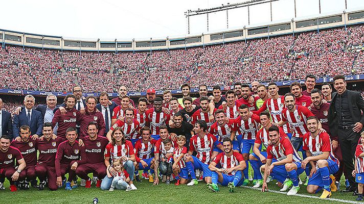 Telediario 1 - El TAS mantiene la prohibición de fichar al Atlético de Madrid