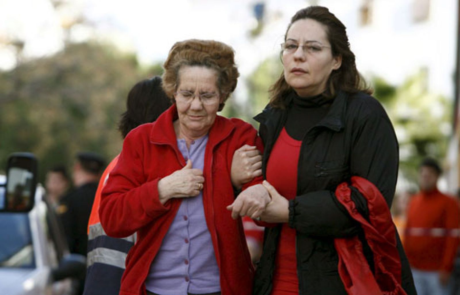 En Sevilla una mujer muere acuchillada presuntamente por su marido | Ver