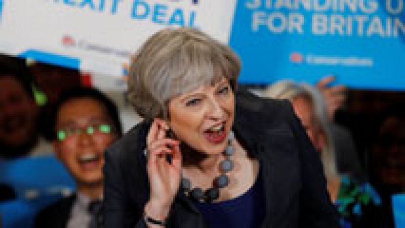 La primera ministra britnica Theresa May adelant las elecciones para lograr ms fuerza con la que negociar el brexit y el brexit ha dominado buena parte de la campaa electoral que entra ya en su ltima etapa. Los britnicos votan el prximo jueves y, si se cumple el calendario previsto, once das despus, el 19 de junio, Londres y Bruselas se sentarn frente a frente y empezarn a negociar. 
