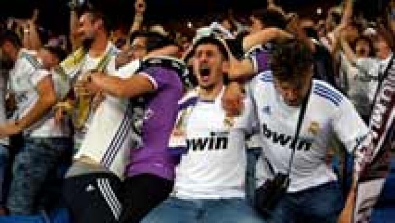 La fiesta del Madrid empieza en el Bernabu - Informativo 24h | Ver