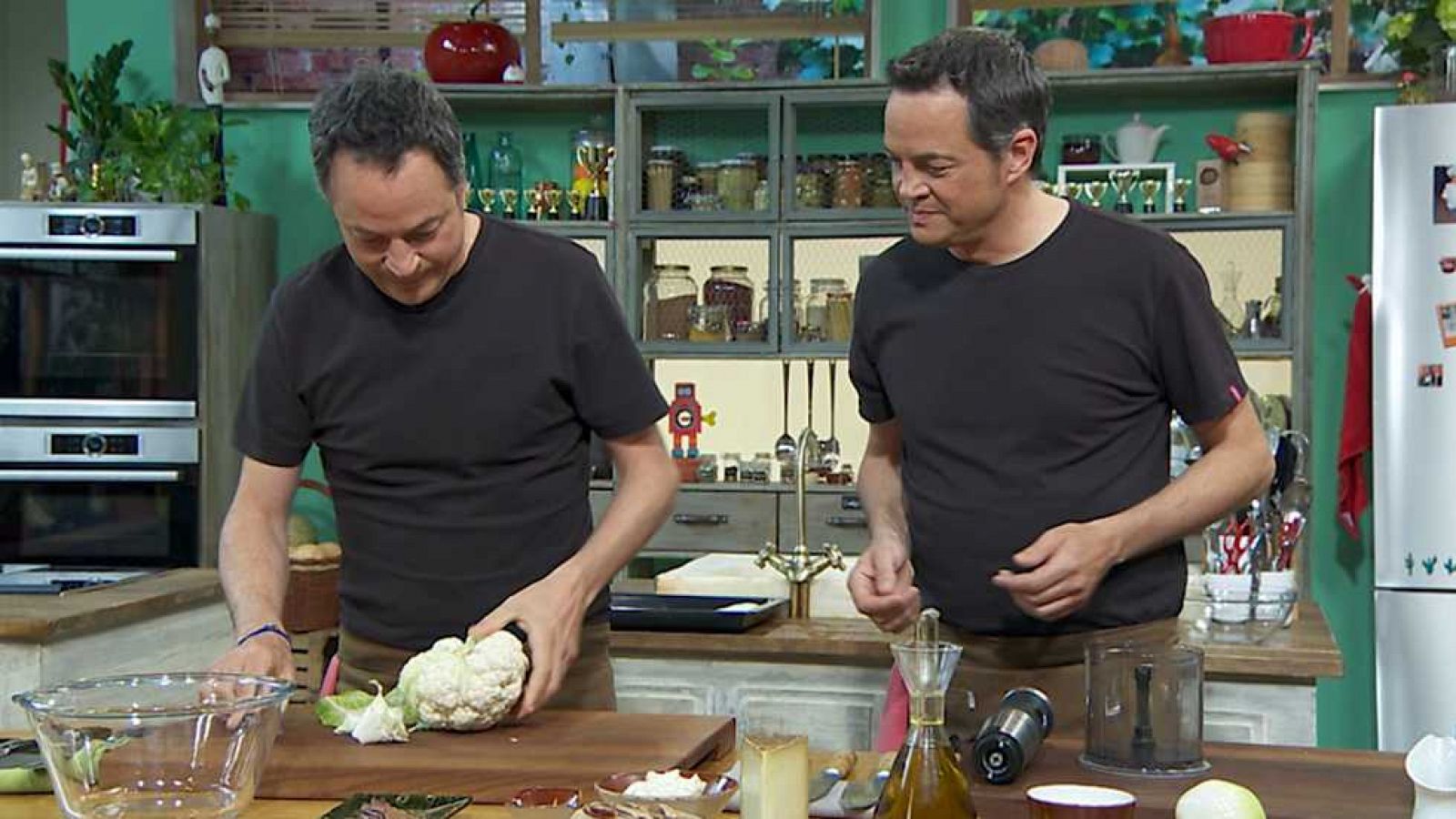 Torres en la cocina - Pizza de coliflor y costilla de cerdo - ver ahora