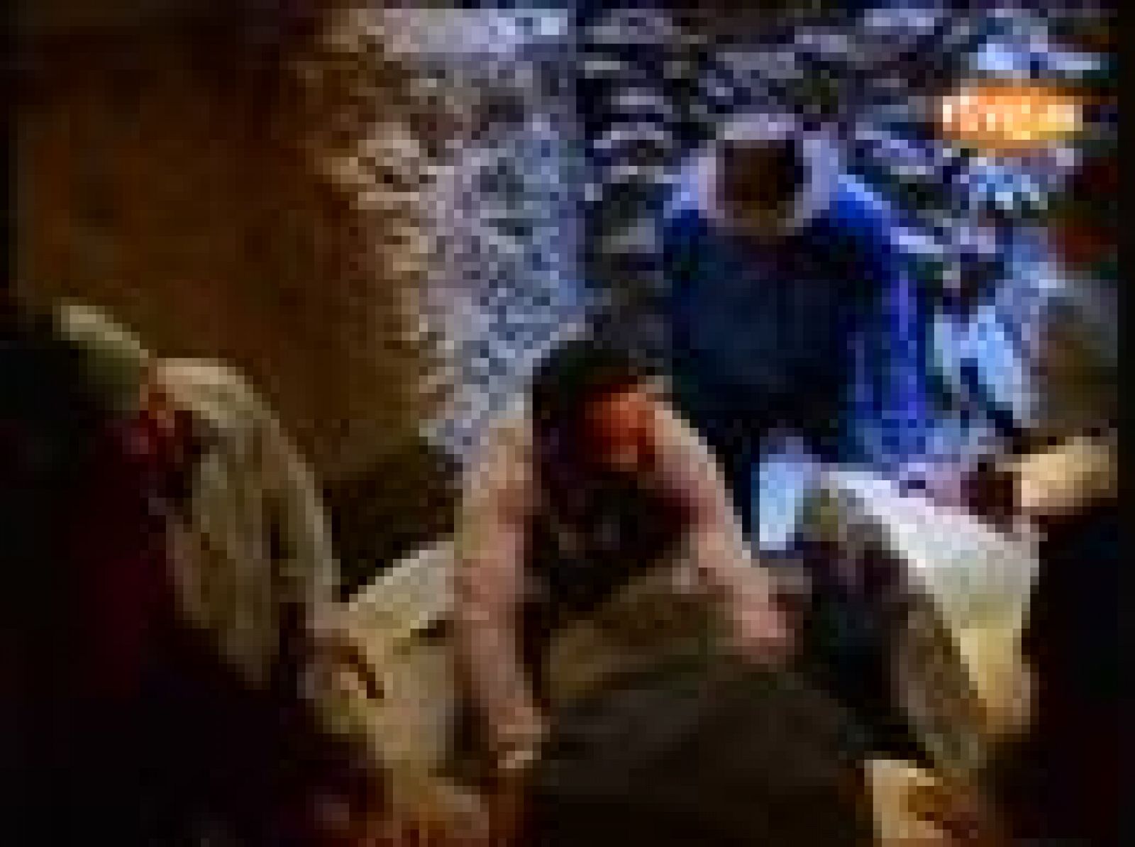 Un equipo de arqueólogos egipcios descubre una momia en un sarcófago de la necrópolis de Saqqara | Ver