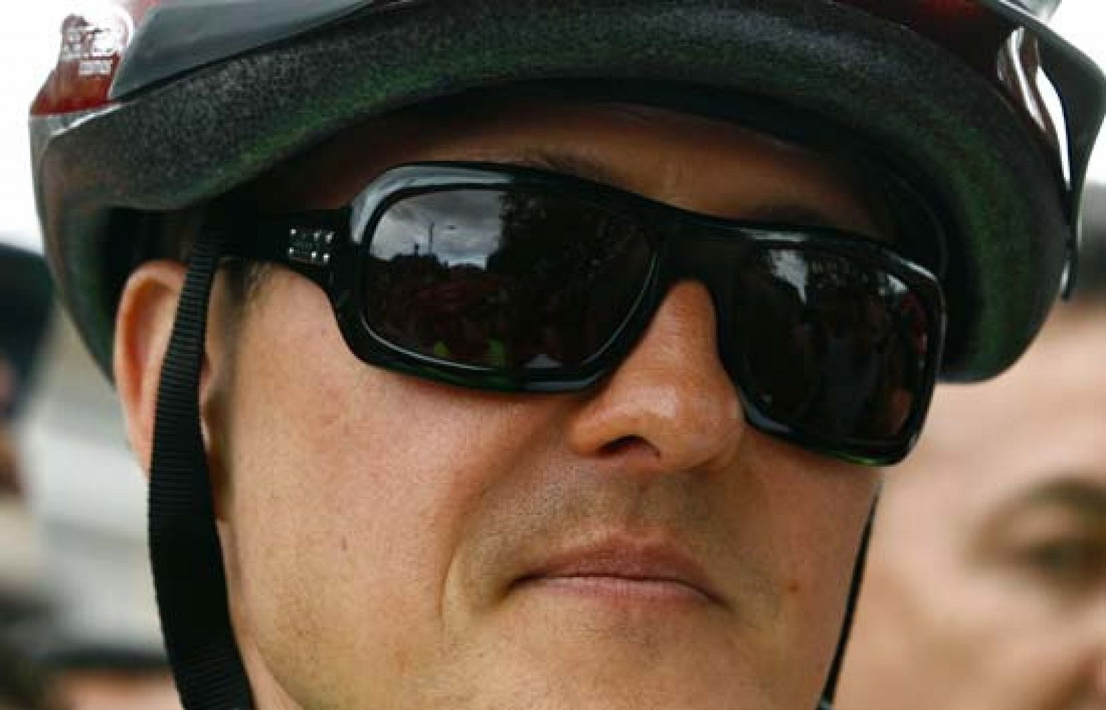 El ex piloto de Fórmula 1, Michael Schumacher, ha caído mientras estaba rodando con una moto en el Circuito de Cartagena.