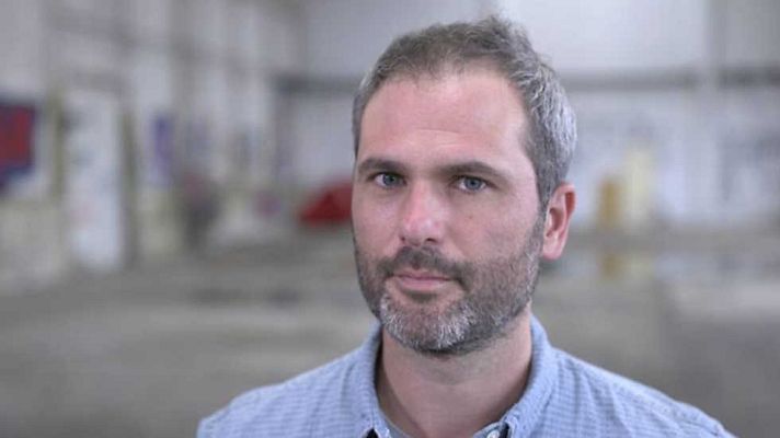 Página Dos - Xavier Aldekoa