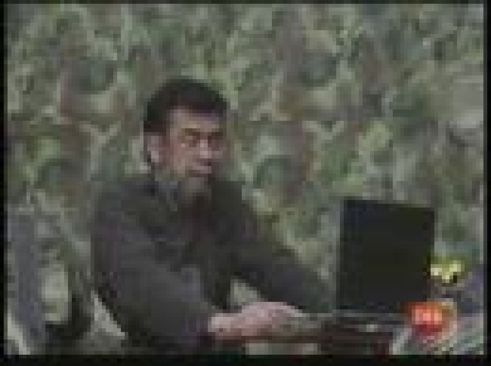 Primer vídeo de Alfonso Cano desde que asumió la jefatura de las FARC | Ver