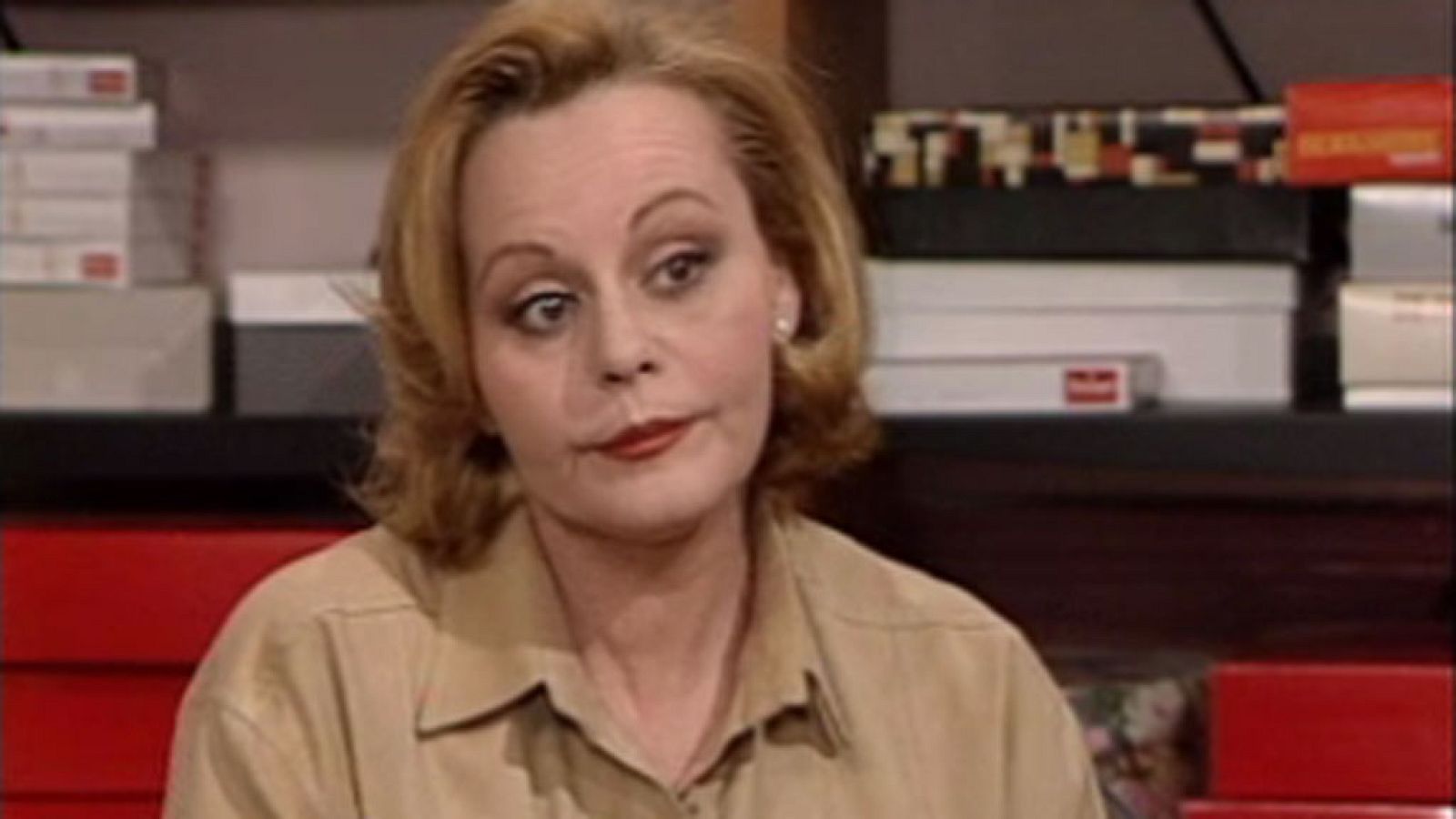 Los negocios de mamá: Capítulo 9 | RTVE Play