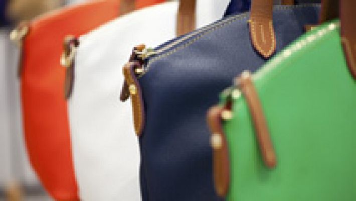 Telediario 1 - La Agencia Tributaria pone en marcha una operación contra el fraude en productos chinos en once comunidades