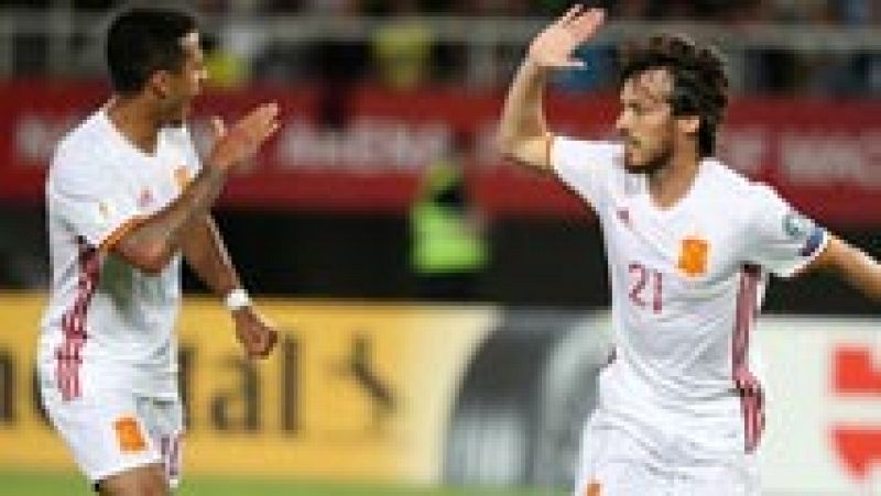Macedonia 0-1 España. Silva adelanta a la Roja