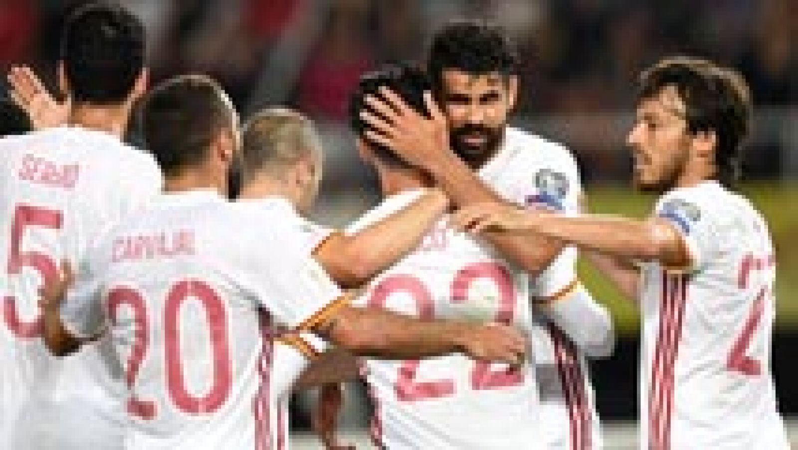 Macedonia 1-2 España. España sale indemne de un exceso de relajación