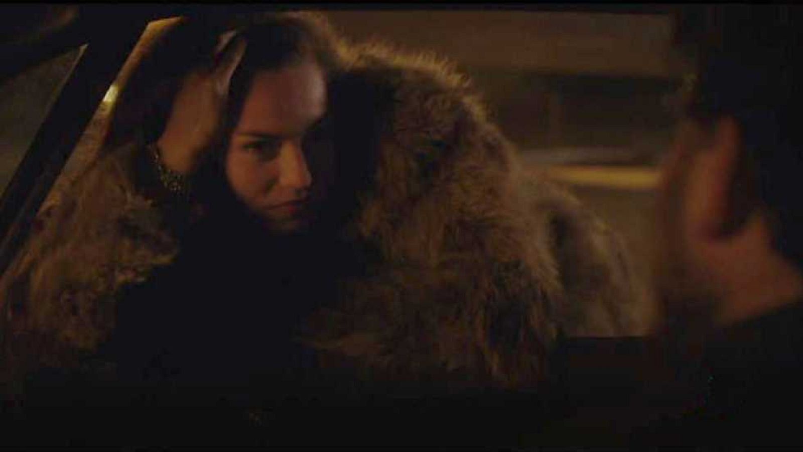 Versión española - La puta y el cliente - ver ahora