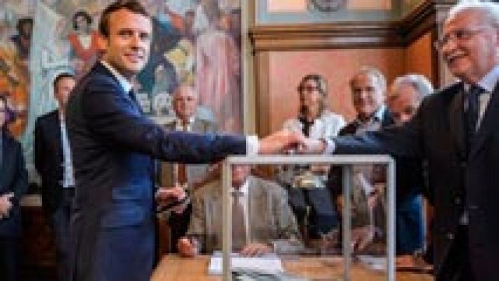 Telediario 1 - Francia - El partido de Macron se impone en las legislativas