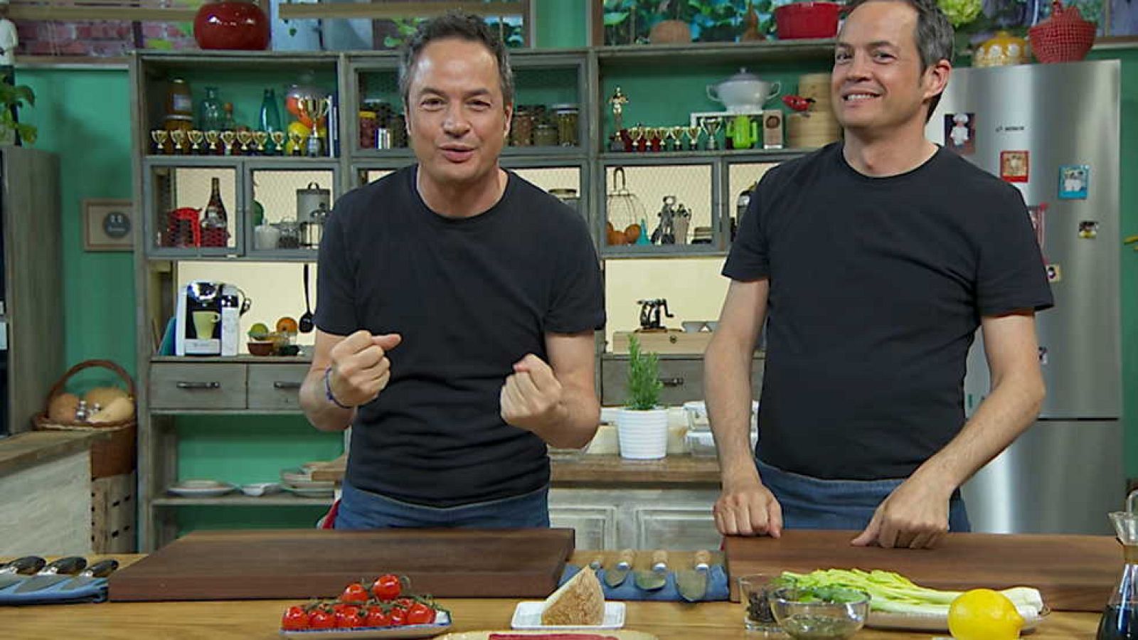 Torres en la cocina - Pasta de verano y picantón - ver ahora