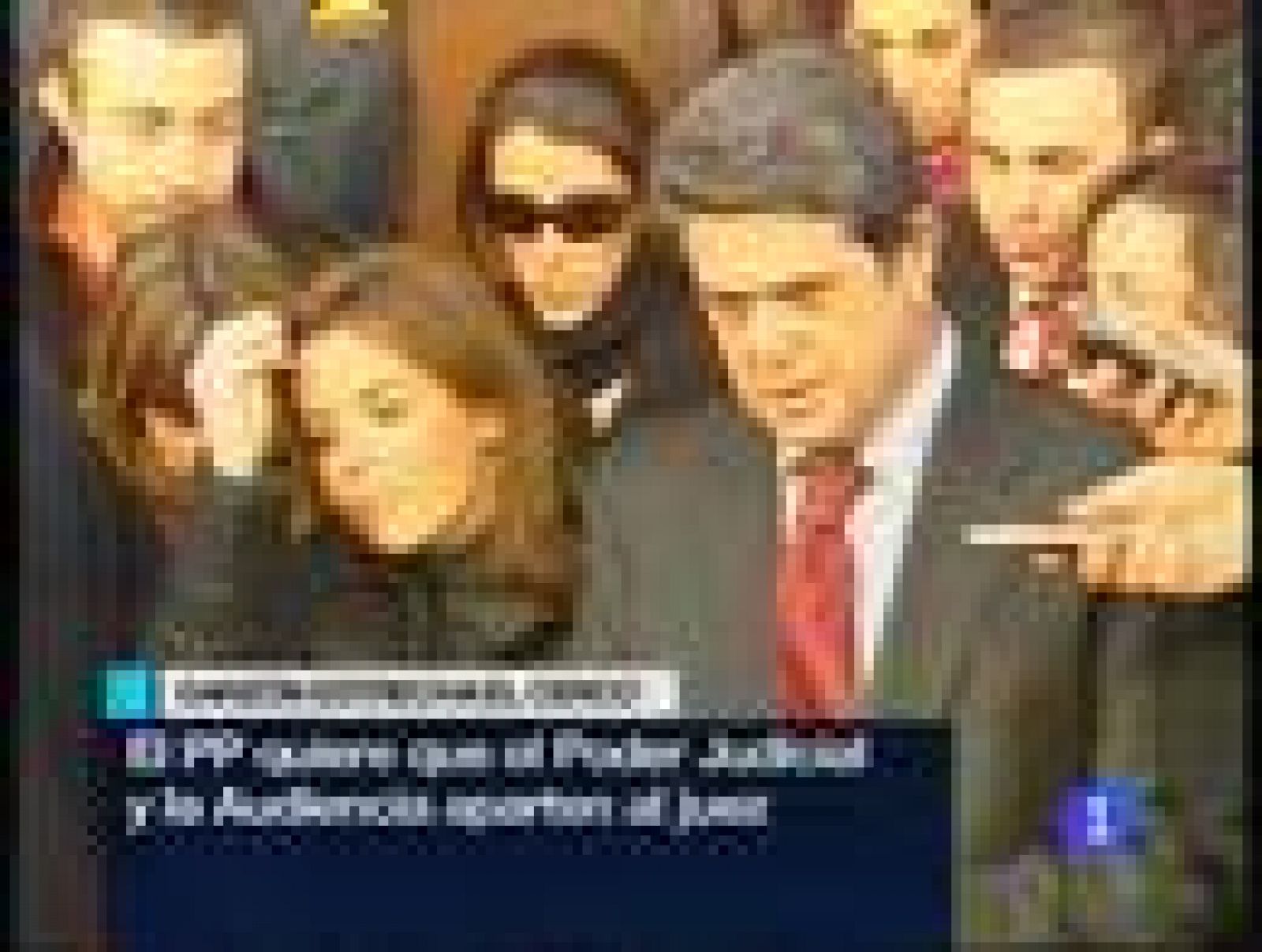 Telediario 2 en cuatro minutos - 12/02/09 | Ver