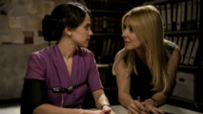 El Ministerio del Tiempo - El Ministerio somete al polígrafo a la joven Lola Mendieta