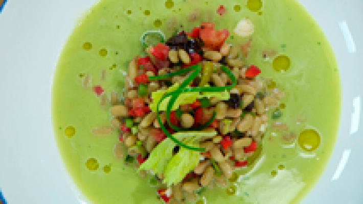 Ensalada de verdinas con crema de lechuga 