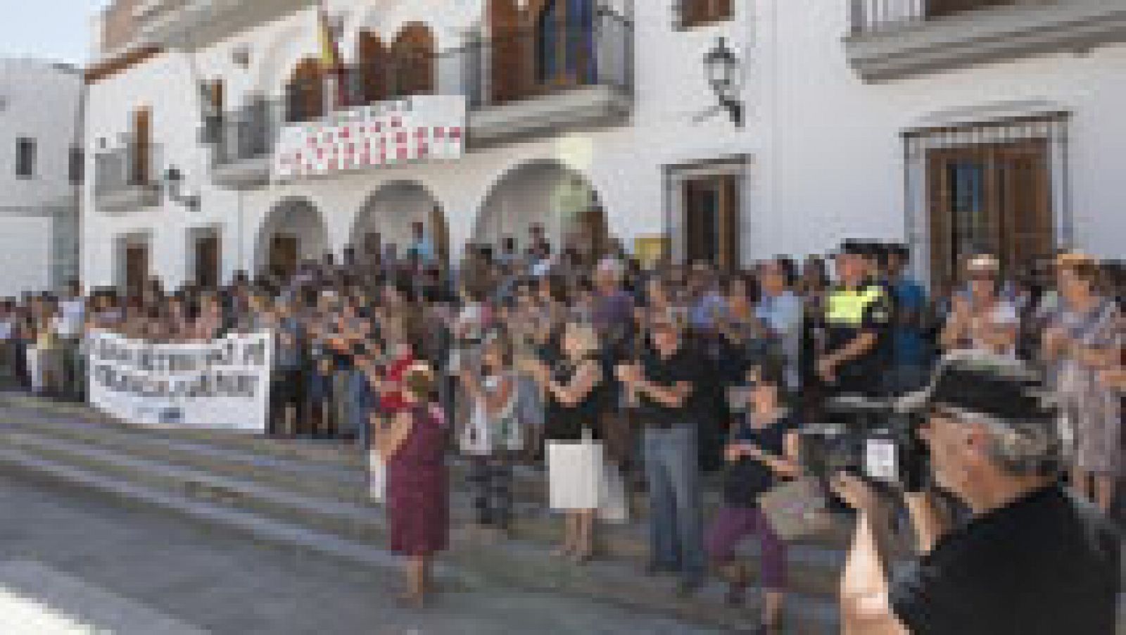 Telediario 1: Un hombre mata a su expareja en Las Gabias, Granada, y se entrega | RTVE Play
