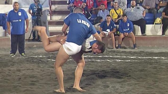 La luchada - La Luchada - 11/06/2017 Final del Trofeo Juvenil Pancho Camurria