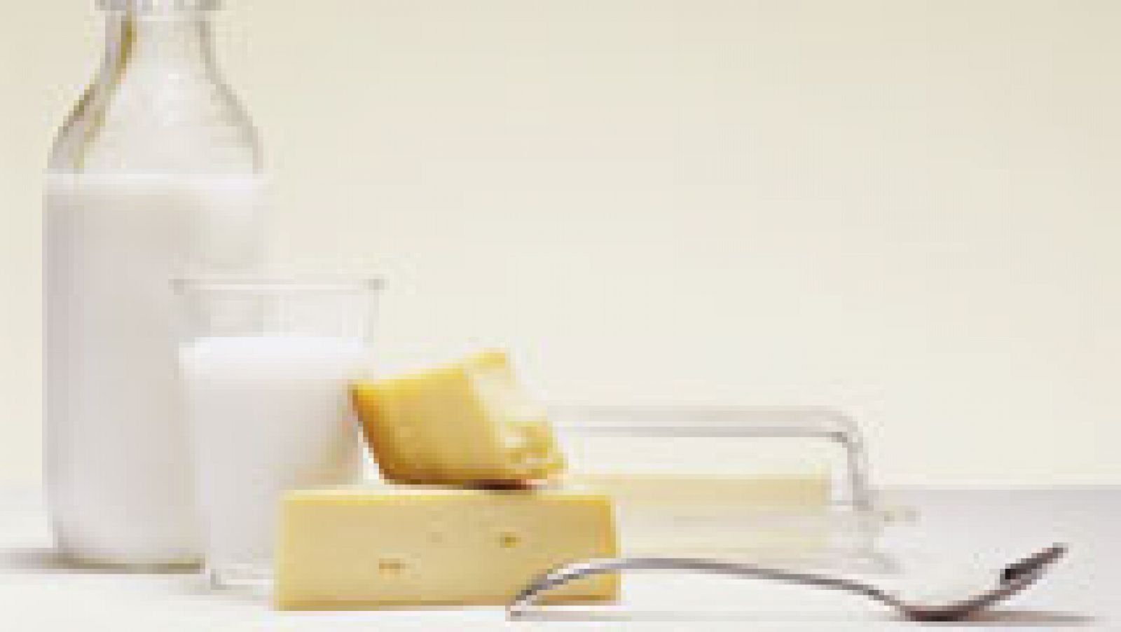 Telediario 1: Tres lácteos al día, recomendación de la UE y el sector de la leche | RTVE Play