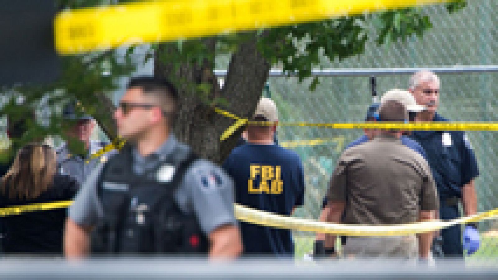 Un tirador ataca a un grupo de congresistas republicanos en Virginia y deja malherido a uno de ellos | Ver