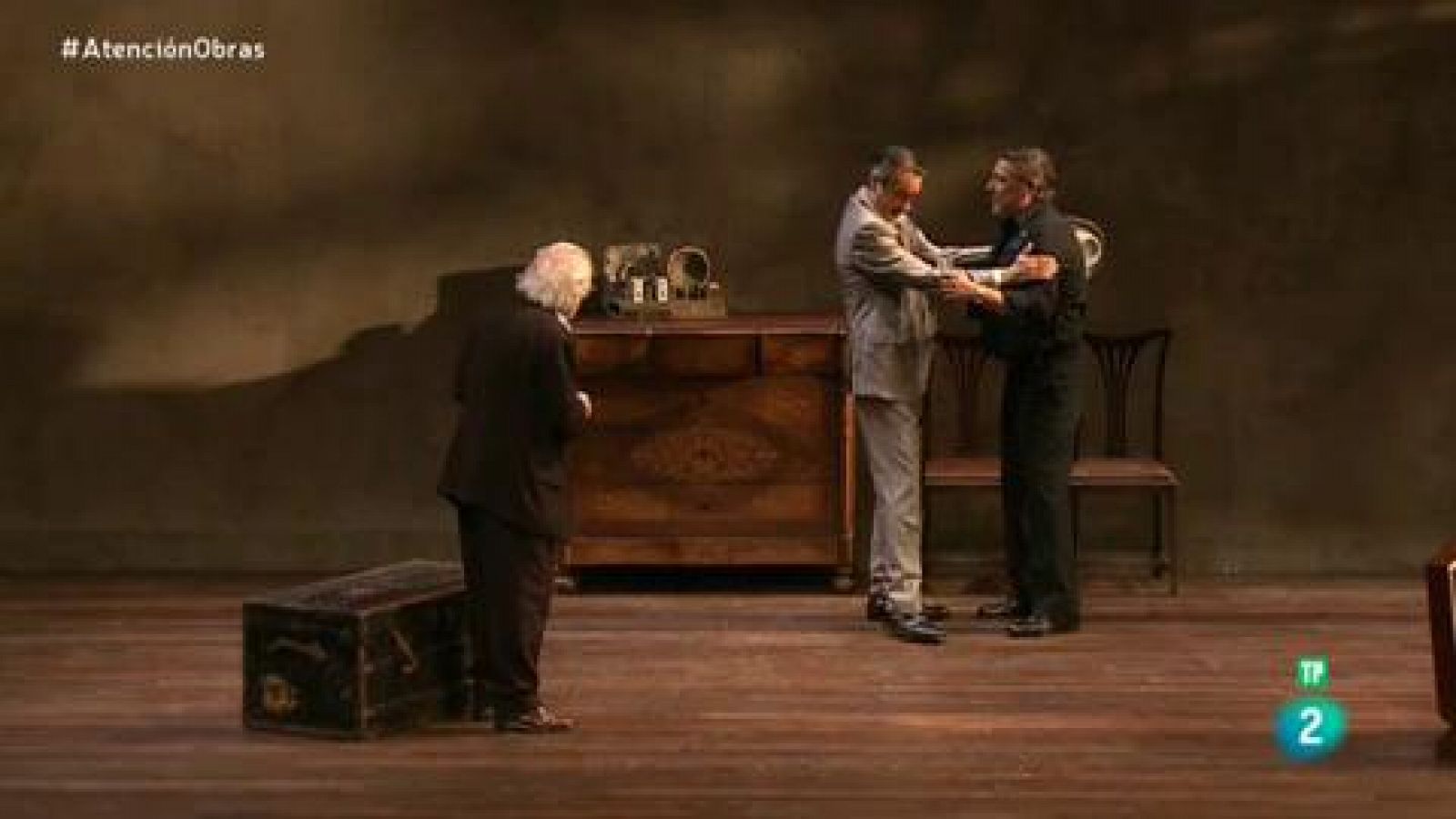 Atención obras:  Silvia Munt dirige "El precio" de Arthur Miller | RTVE Play