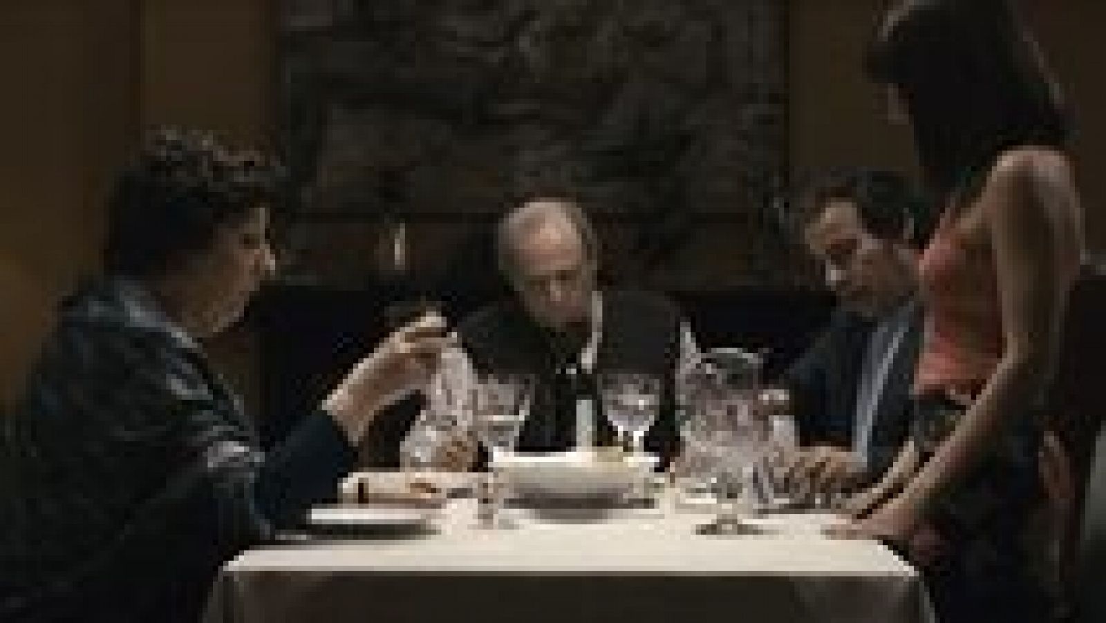 Versión española - Luna caliente - ver ahora