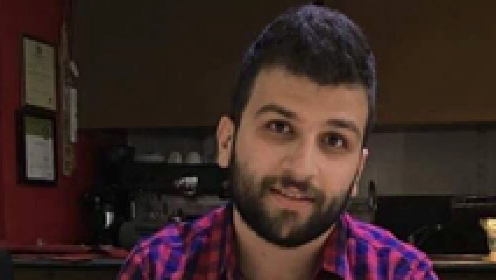 Telediario 1: Mohamed Aljahali, un refugiado sirio, es la primera víctima identificada del incendio de Londres | RTVE Play