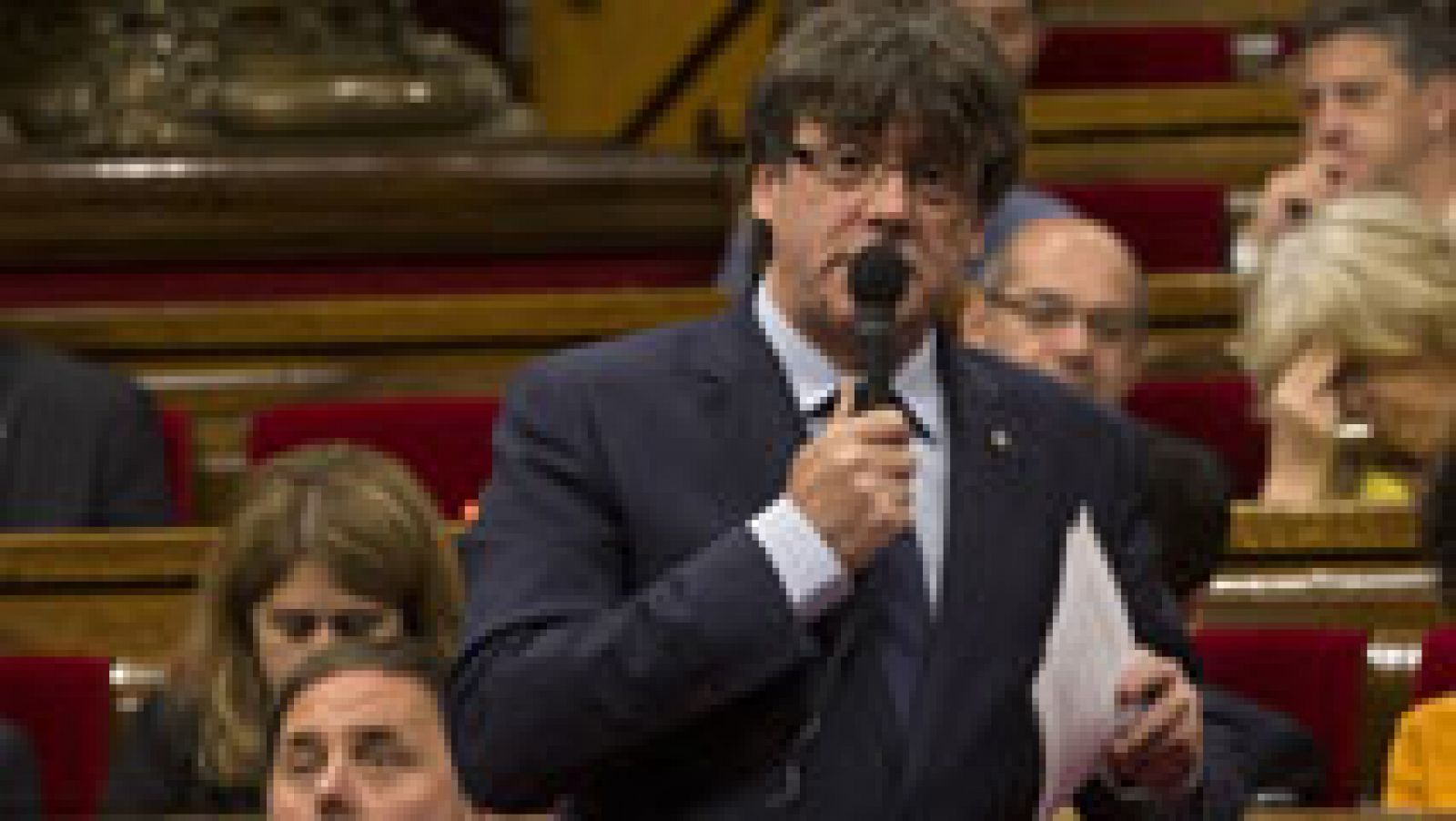 Telediario 1: Puigdemont solicita por carta a Pastor un debate sobre el referéndum en el Congreso | RTVE Play