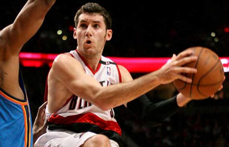 Dos novatos, Rudy Fernández y Marc Gasol, y una estrella consagrada, Pau Gasol, representarán al baloncesto español en el 'All star' que se va a celebrar este fin de semana en Phoenix (Arizona). 